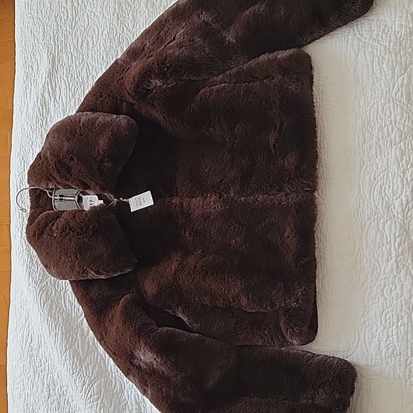 GAP Factory Women's Relaxed Faux-Fur Jacket in Brown- Size XS- New! - Picture 6 of 13